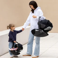 Corolle Porte-Poupon Cybex 2 en 1 noir pour poupon 36 et 42 cm Clearance